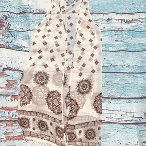 Sleeveless Kimono with fringes